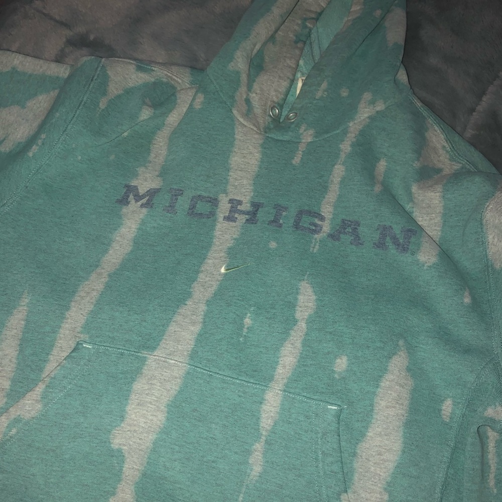 Vintage Michigan Tie Dye Sweatshirt